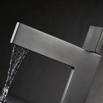 Ultra ince Kişiselleştirilmiş Lüks Tasarım Tabancası Gri Sıcak ve Soğuk Su Mikser lavabo musluğu Tezgah Altı lavabo muslukları Banyo Aksesuarları